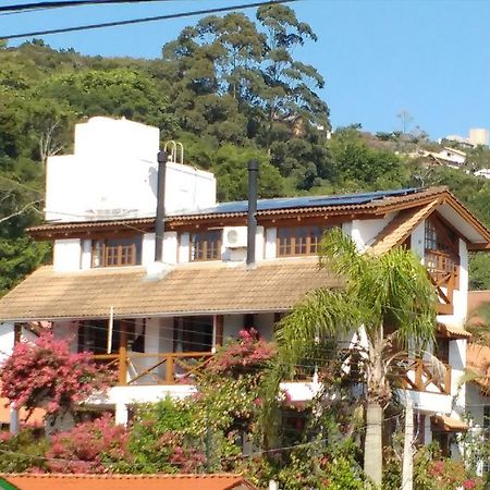 Apartamentos Morada Aquitania Bombinhas Exterior foto